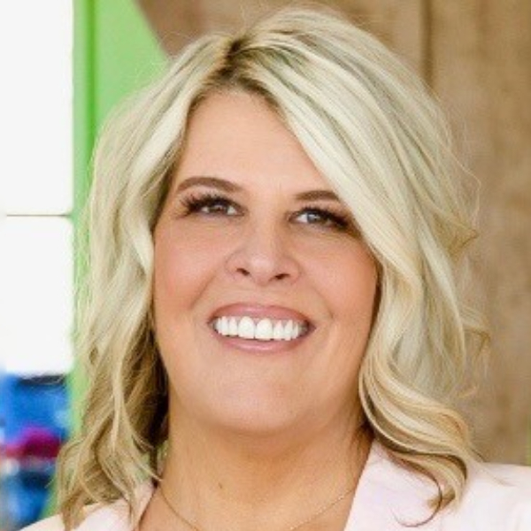 Loretta Reynolds