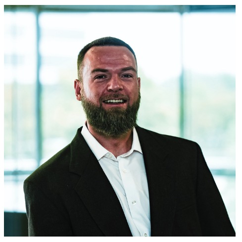 Robert Hofhine, Sales Manager photo