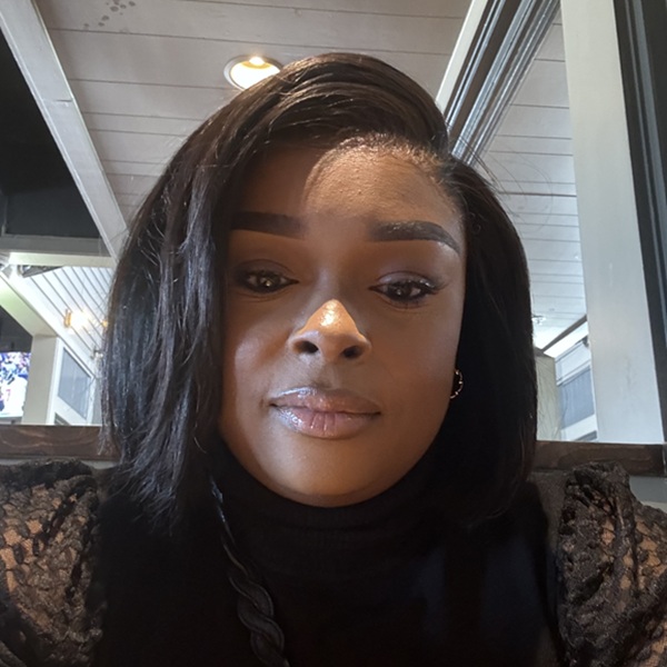 Teniqueka Green, Loan Consultant photo