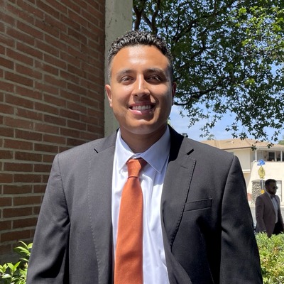 Chris Medina, Sr. Loan Officer photo
